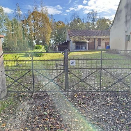 Florelia Jurassienne Beauvoisin (Jura) Exterior foto
